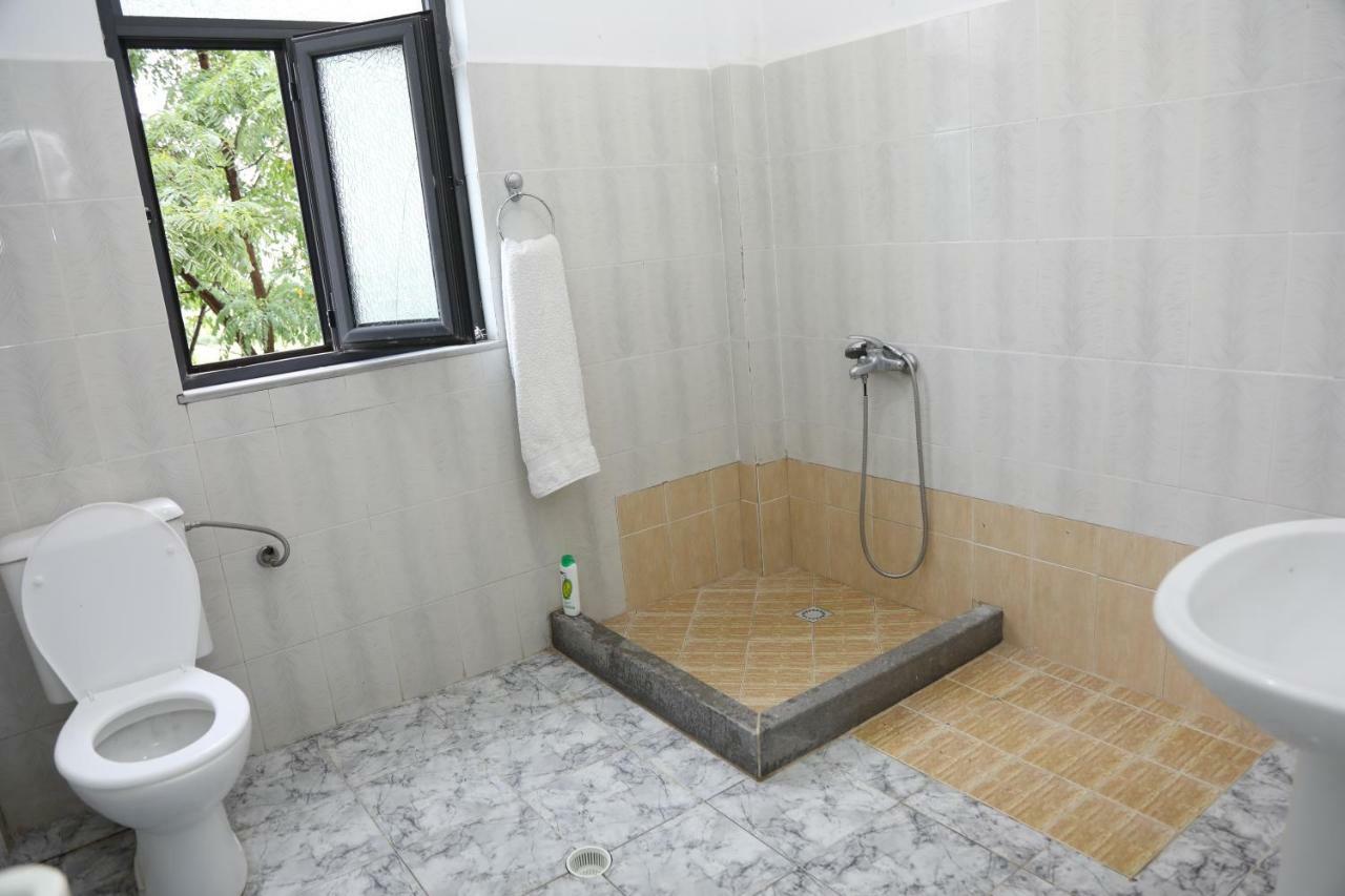 Hotel Villa Kabashi Корча Экстерьер фото