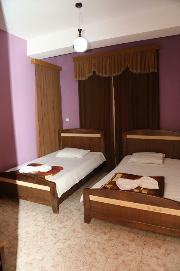 Hotel Villa Kabashi Корча Экстерьер фото
